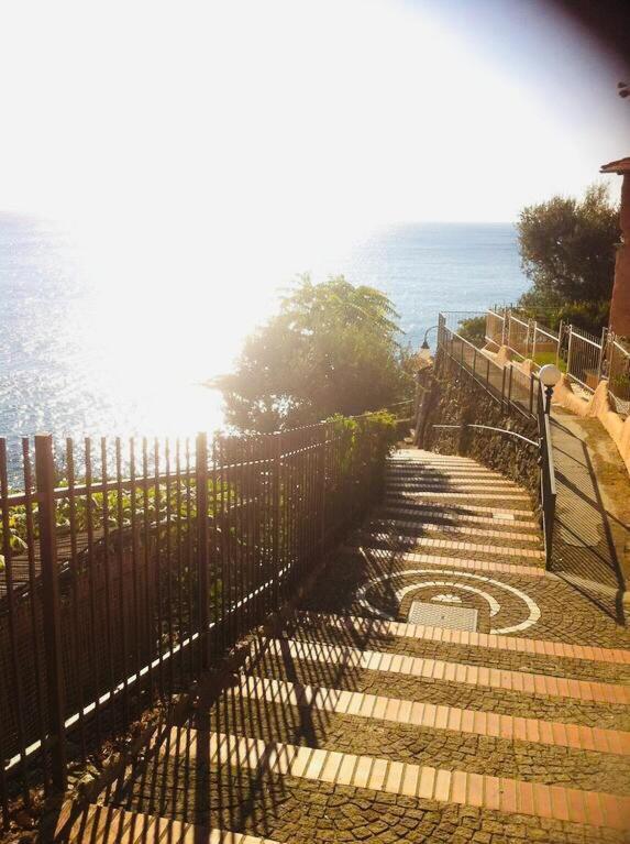 “L'Alcova Delle Sirene” Apartment Bergeggi Exterior photo